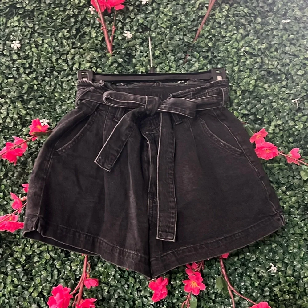 American eagle front tie short - Picture 1 of 3